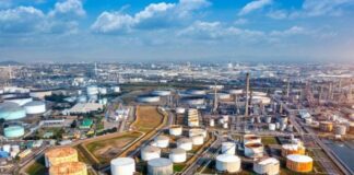 War Premium Returns to Oil as Iran Conflict Sends Crude Above $90