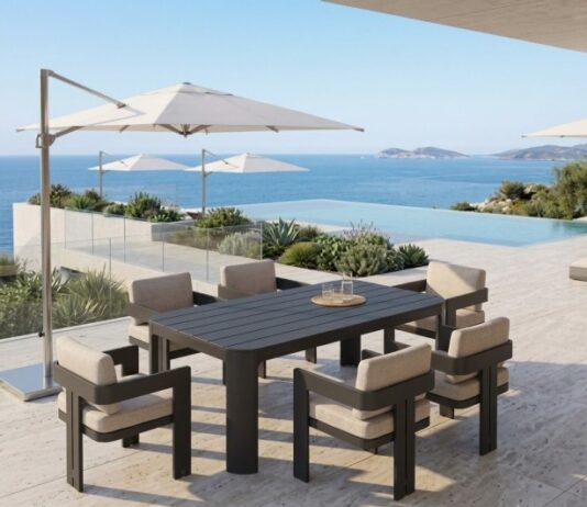 Kingmake Boosts Hospitality Sector with New Outdoor Dining Furniture Range